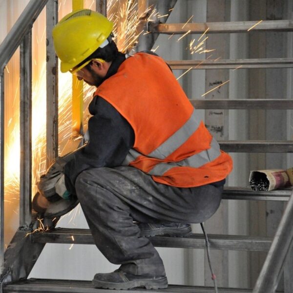 Lone Worker Safety And Health Awareness Exceed Safety